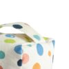 gros plan sur la poignée du cale porte ne tissu